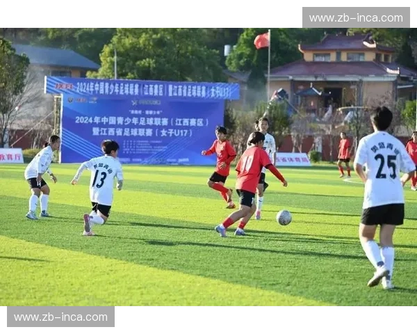 章丘足球联赛：激战正酣，展现本土足球力量与青春风采